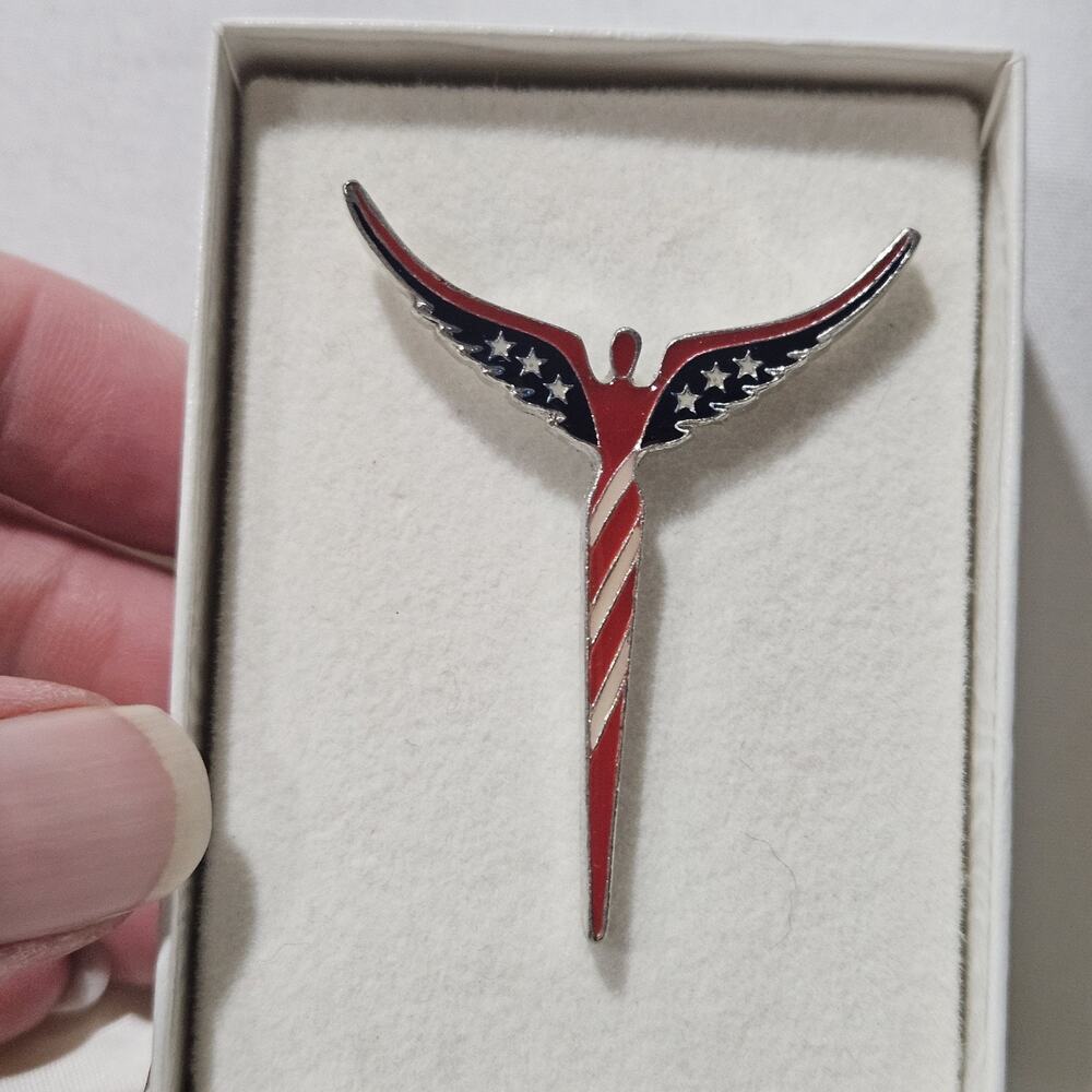 Steven Lavaggi American Angel Patriotic Pin Angels of Reconciliation USA Box